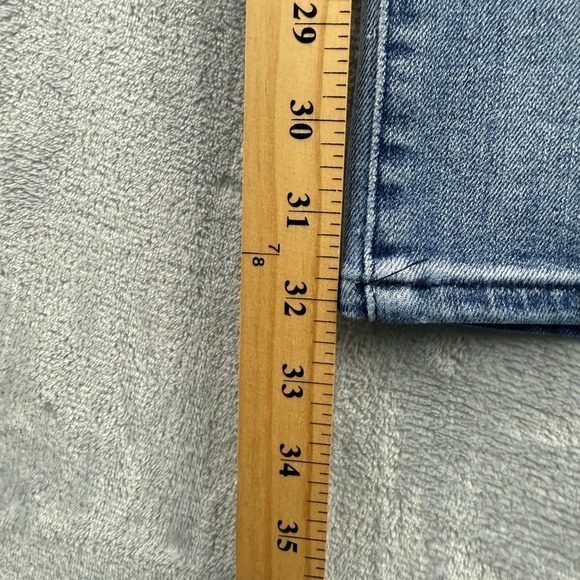 Bonobos Jeans Mens 35x32 Blue Slim Taper Fit Light Wash Faded Stretch Denim - Picture 10 of 12